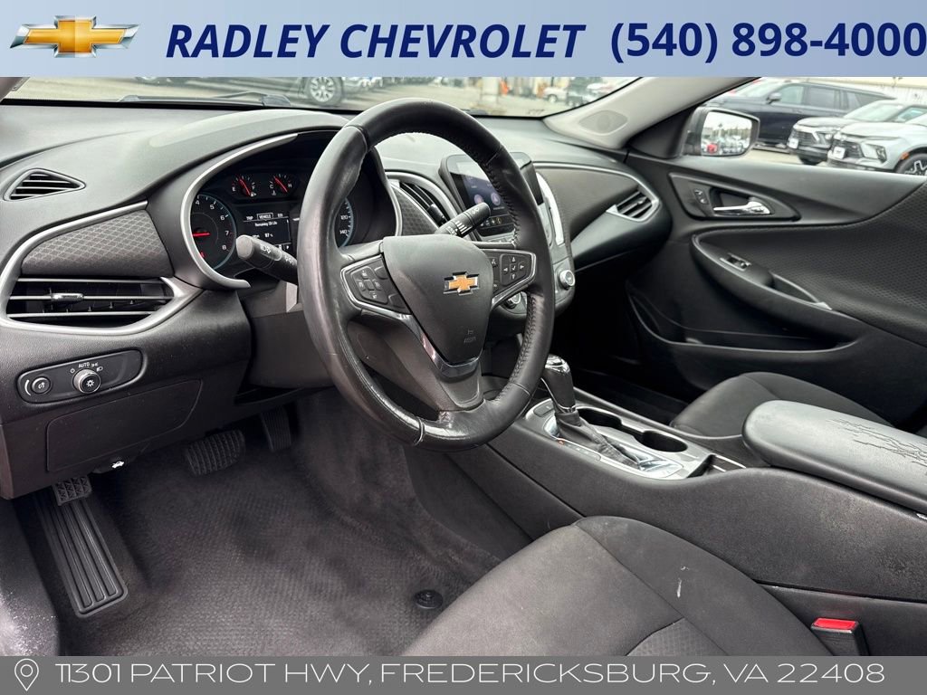 Used 2019 Chevrolet Malibu RS w/ LPO, Convenience Package 1 image 4