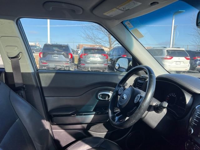 Used 2016 Kia Soul ! w/ Premium Package image 34