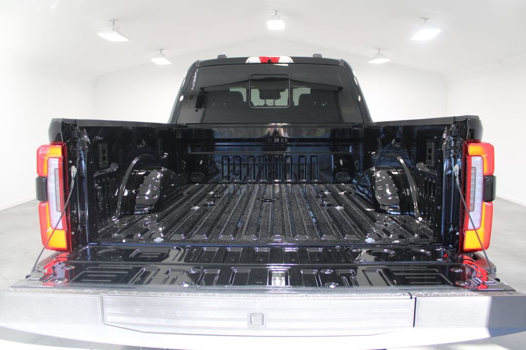 New 2026 Ford F250 Platinum image 17