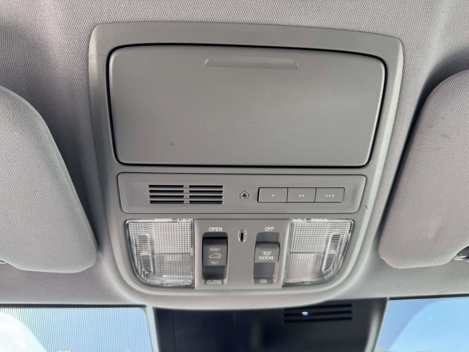 Used 2018 Honda CR-V EX-L image 30