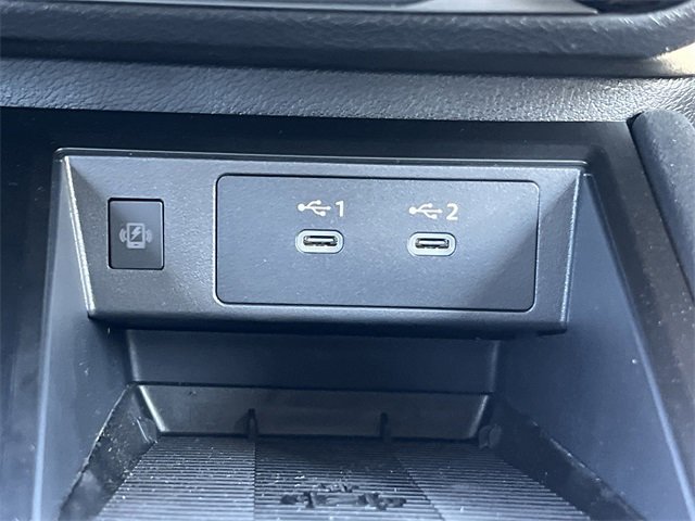 New 2026 Nissan Kicks SV w/ Illumination Package image 8