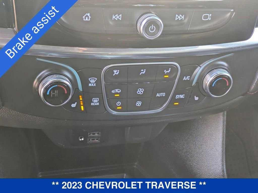 Certified 2023 Chevrolet Traverse RS image 33