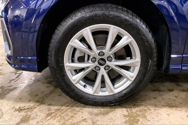 Certified 2023 Audi Q3 2.0T Premium Plus w/ Premium Plus Package image 9