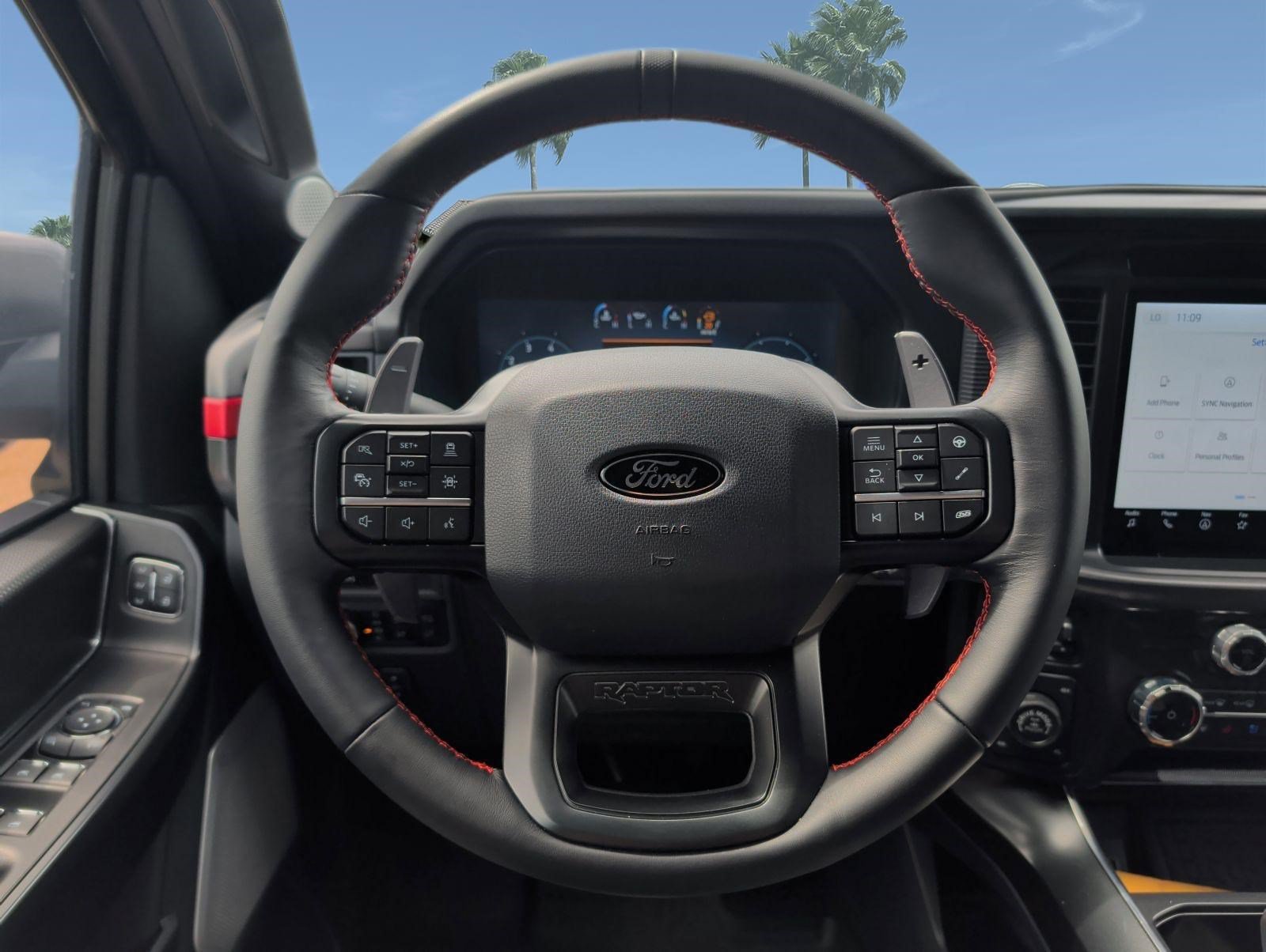 Used 2025 Ford F150 Raptor AWD/4WD image 13
