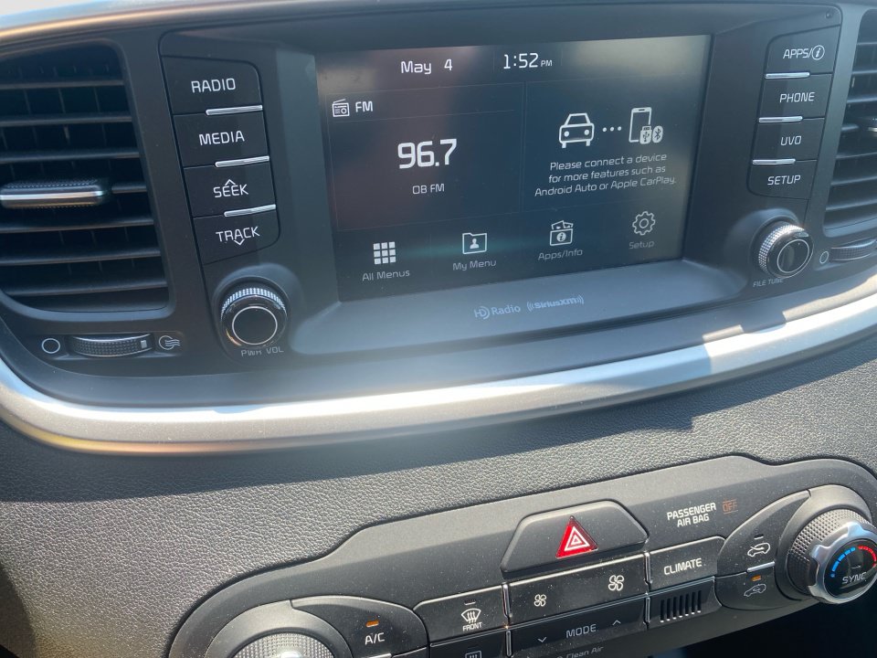 Used 2018 Kia Sorento FWD image 21