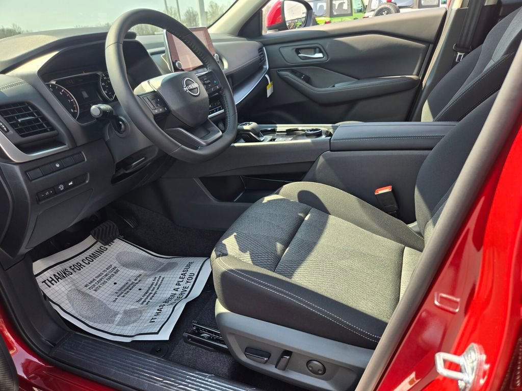 New 2026 Nissan Rogue SV w/ Cold Weather Package image 4