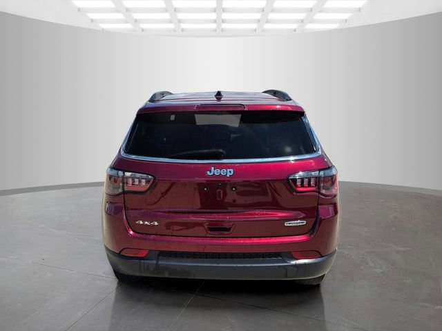Used 2022 Jeep Compass Latitude AWD/4WD image 6