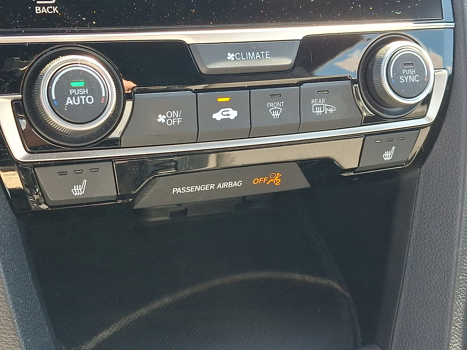 Used 2018 Honda Civic EX-L image 16