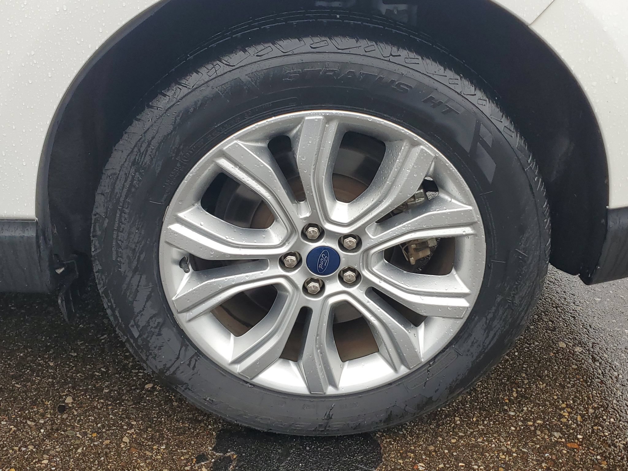Used 2021 Ford Edge Titanium AWD/4WD image 6