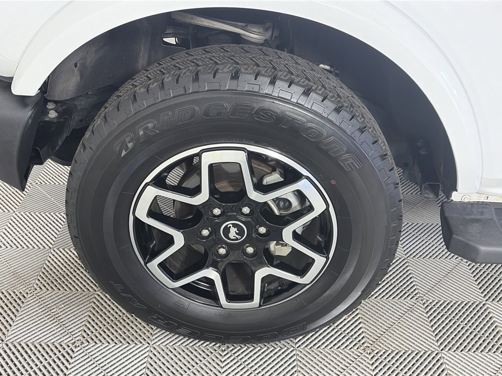 Certified 2022 Ford Bronco Outer Banks image 8