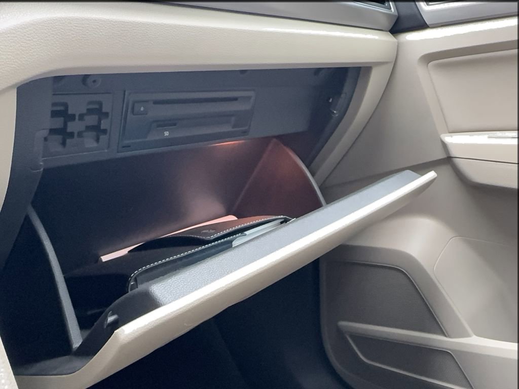 Used 2018 Volkswagen Atlas SE image 44