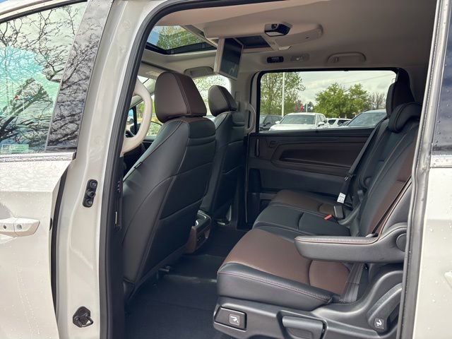 New 2026 Honda Odyssey Elite image 8