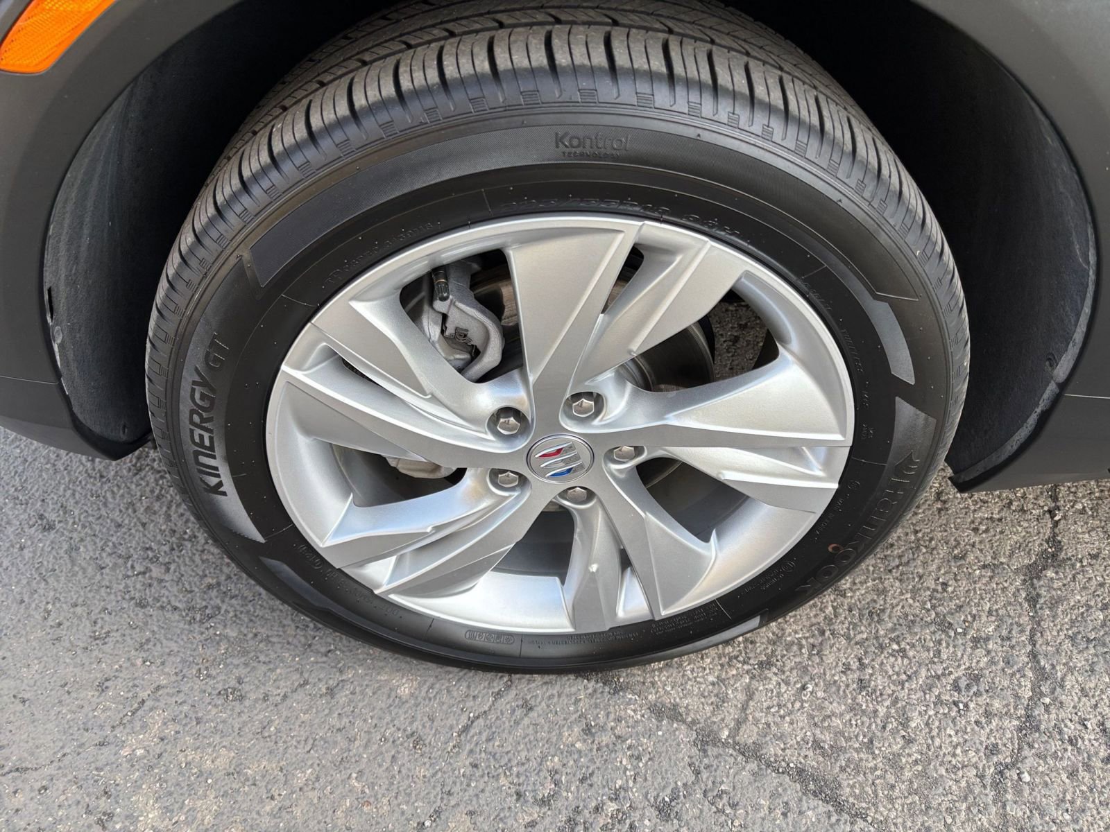 Used 2025 Buick Encore GX Preferred image 25