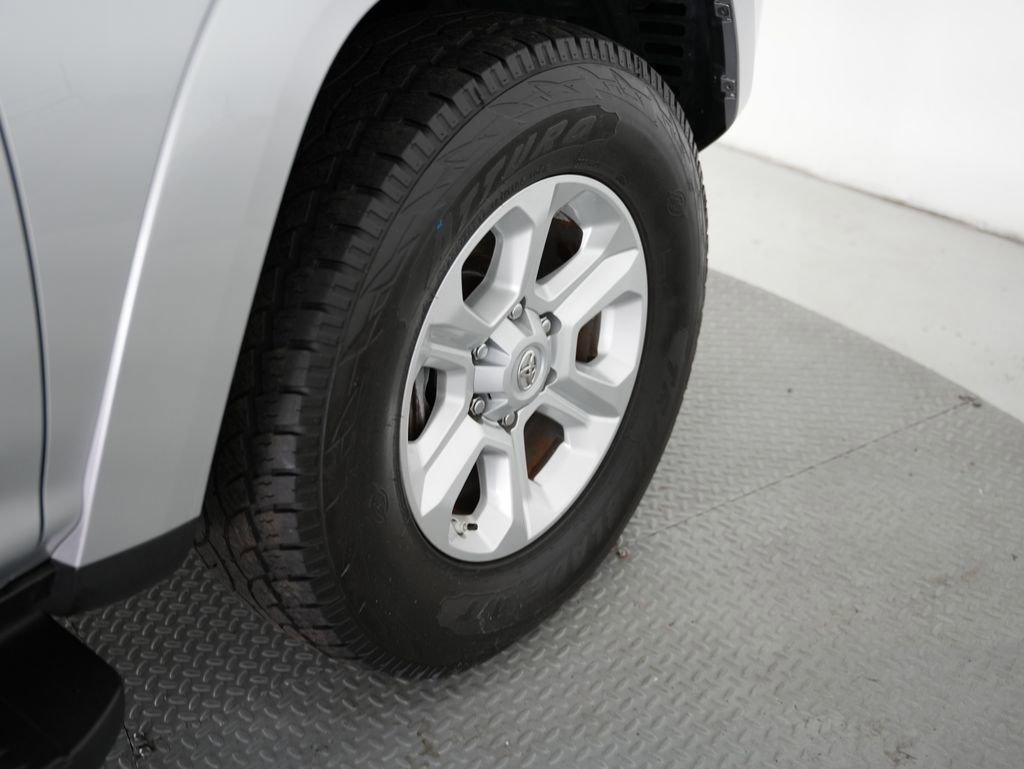 Used 2014 Toyota 4Runner SR5 Premium AWD/4WD image 58