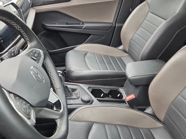 Used 2022 Volkswagen Taos SEL AWD/4WD image 10