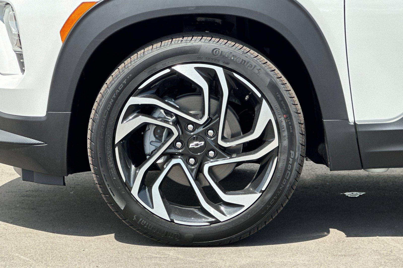 New 2026 Chevrolet TrailBlazer RS w/ Convenience Package FWD image 25