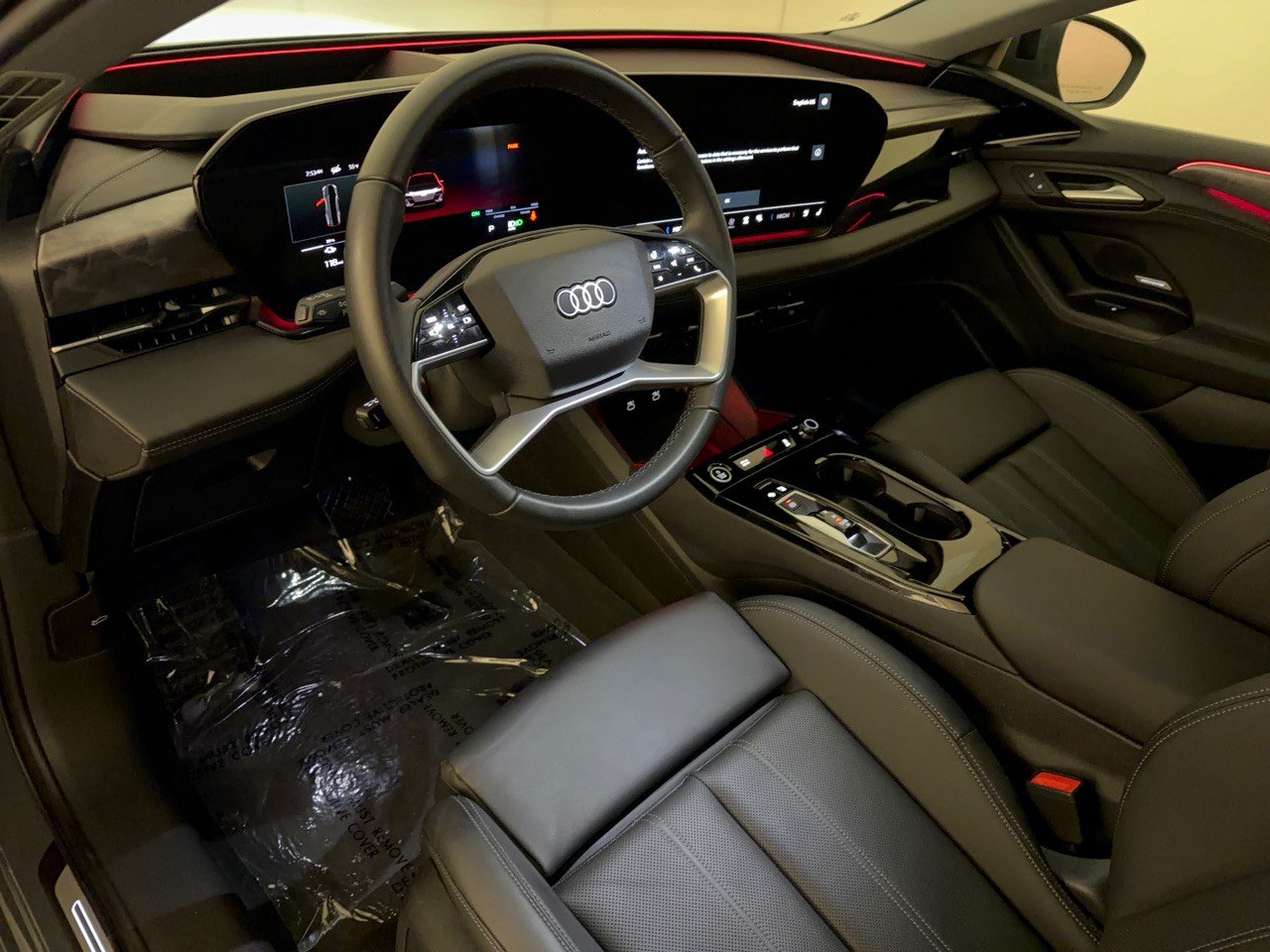 Used 2025 Audi A6 e-tron Premium Plus w/ Premium Plus RWD image 4