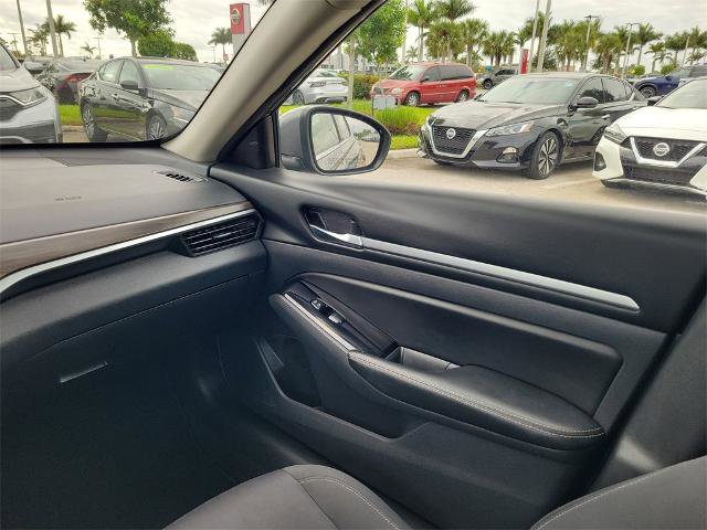 Certified 2023 Nissan Altima 2.5 SV image 19