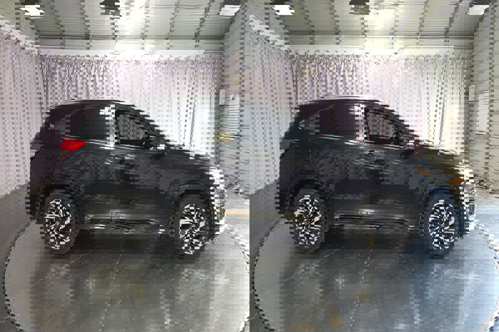 Used 2020 Honda HR-V Sport image 9