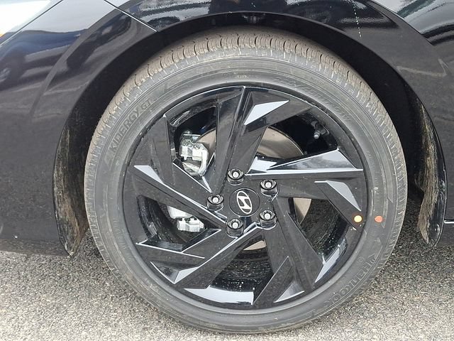 New 2026 Hyundai Elantra SEL Sport Premium FWD image 18