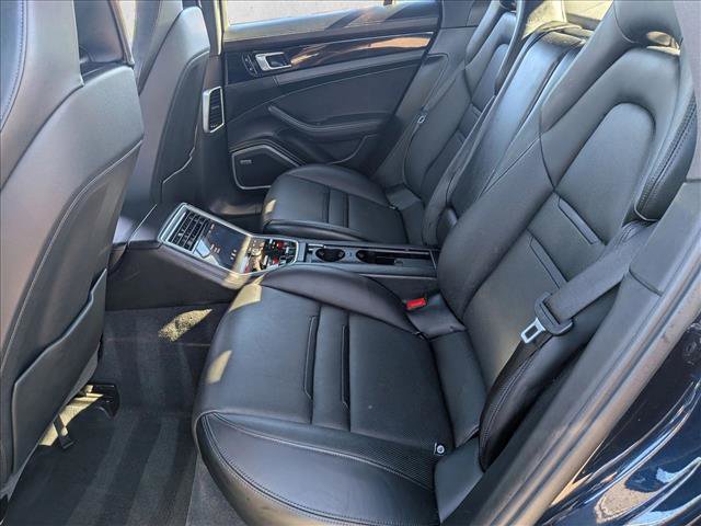 Used 2019 Porsche Panamera 4 image 18