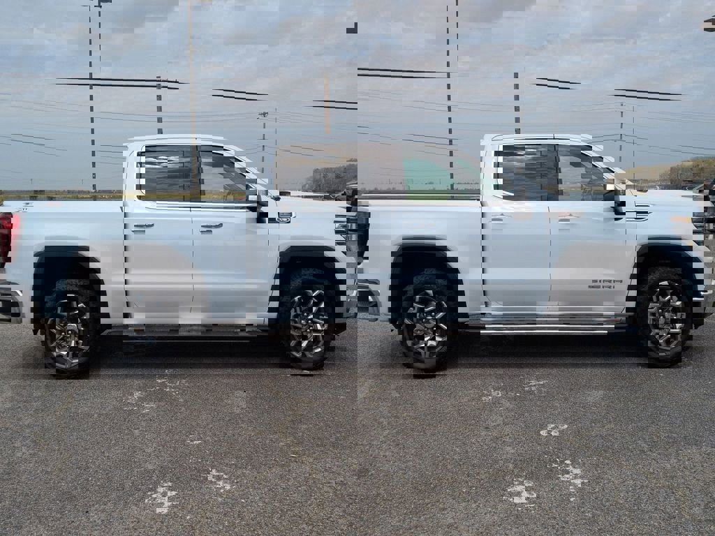 New 2026 GMC Sierra 1500 SLT w/ SLT Premium Plus Package image 3