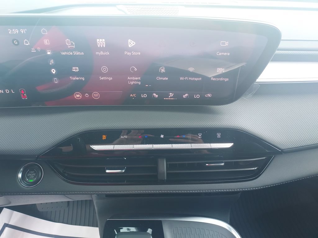 New 2027 Buick Enclave Preferred w/ LPO, Floor Liner Package FWD image 21