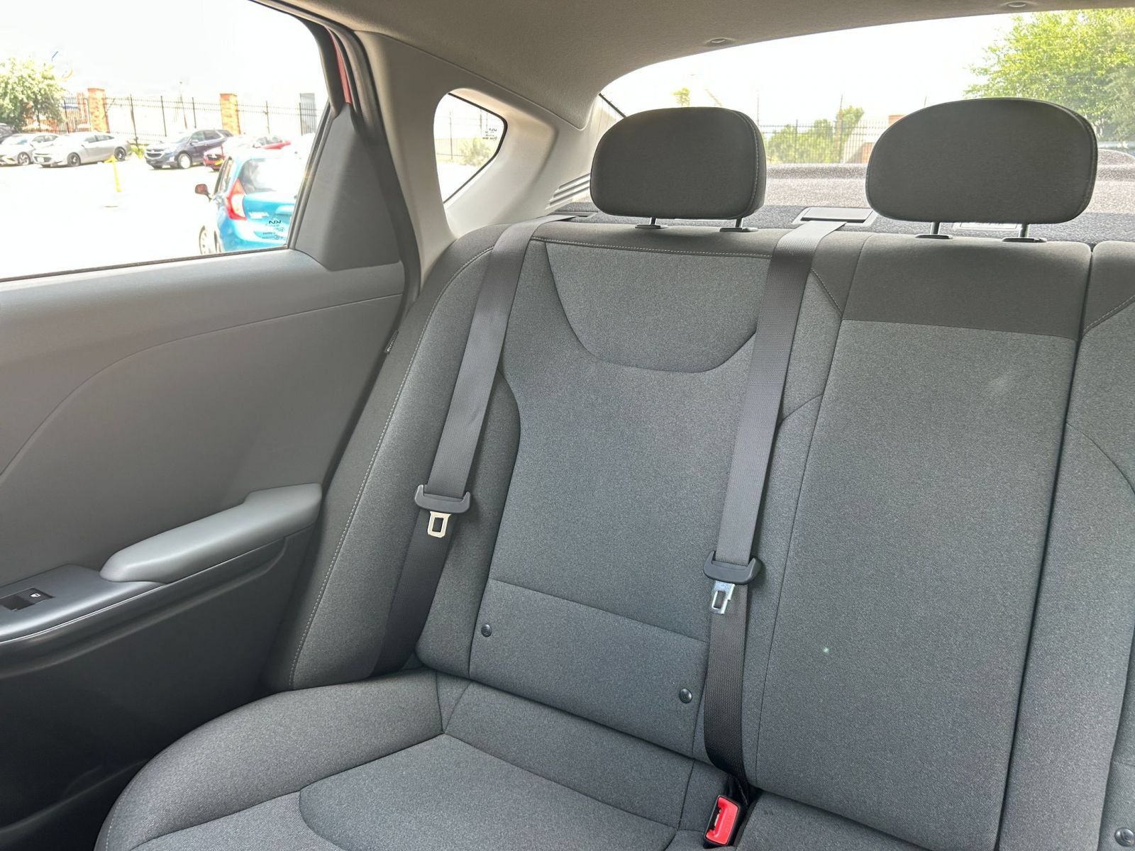 Used 2025 Kia K4 FWD image 33