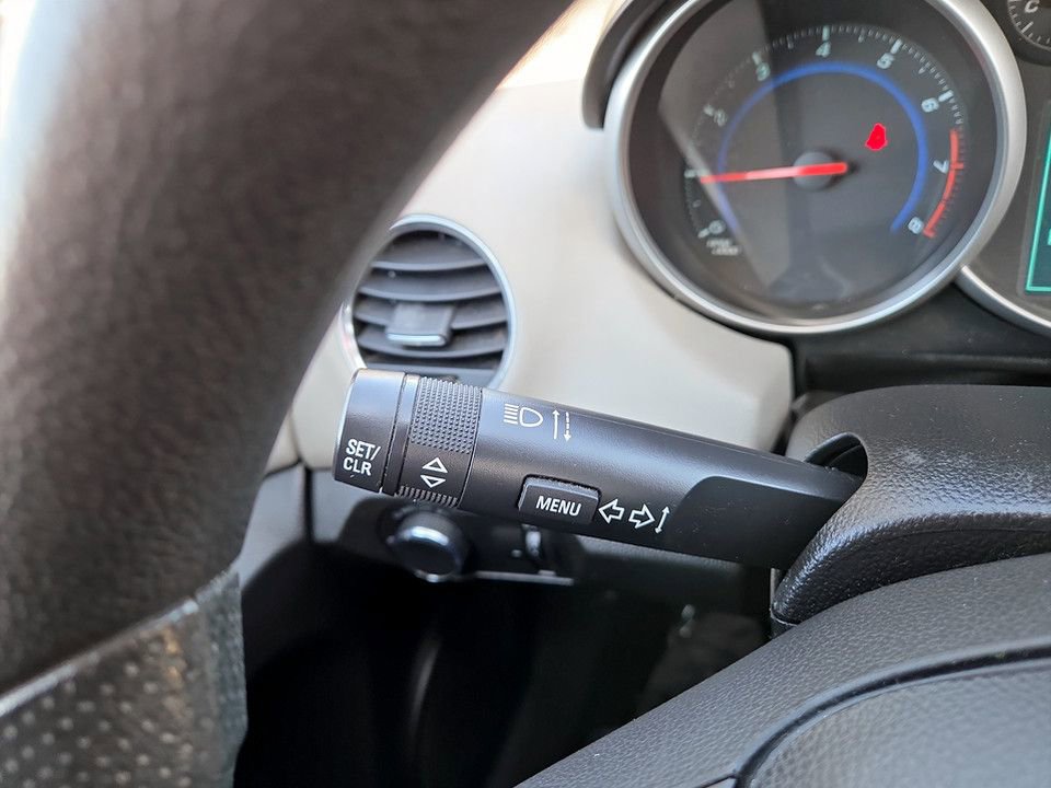 Used 2016 Chevrolet Cruze LT image 19