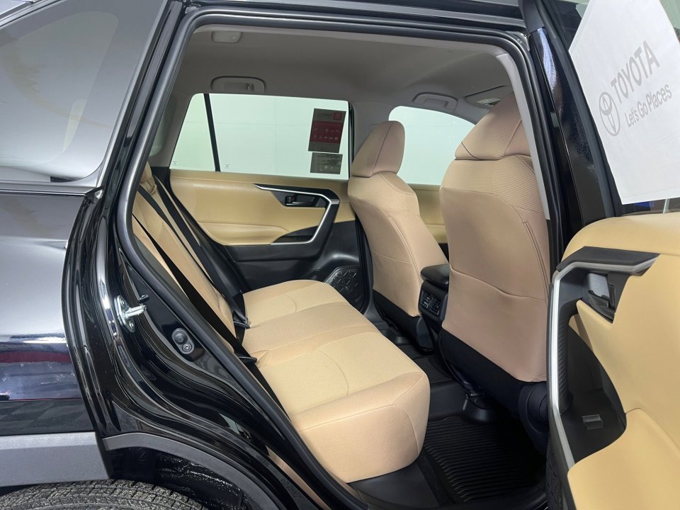 New 2025 Toyota RAV4 LE image 26
