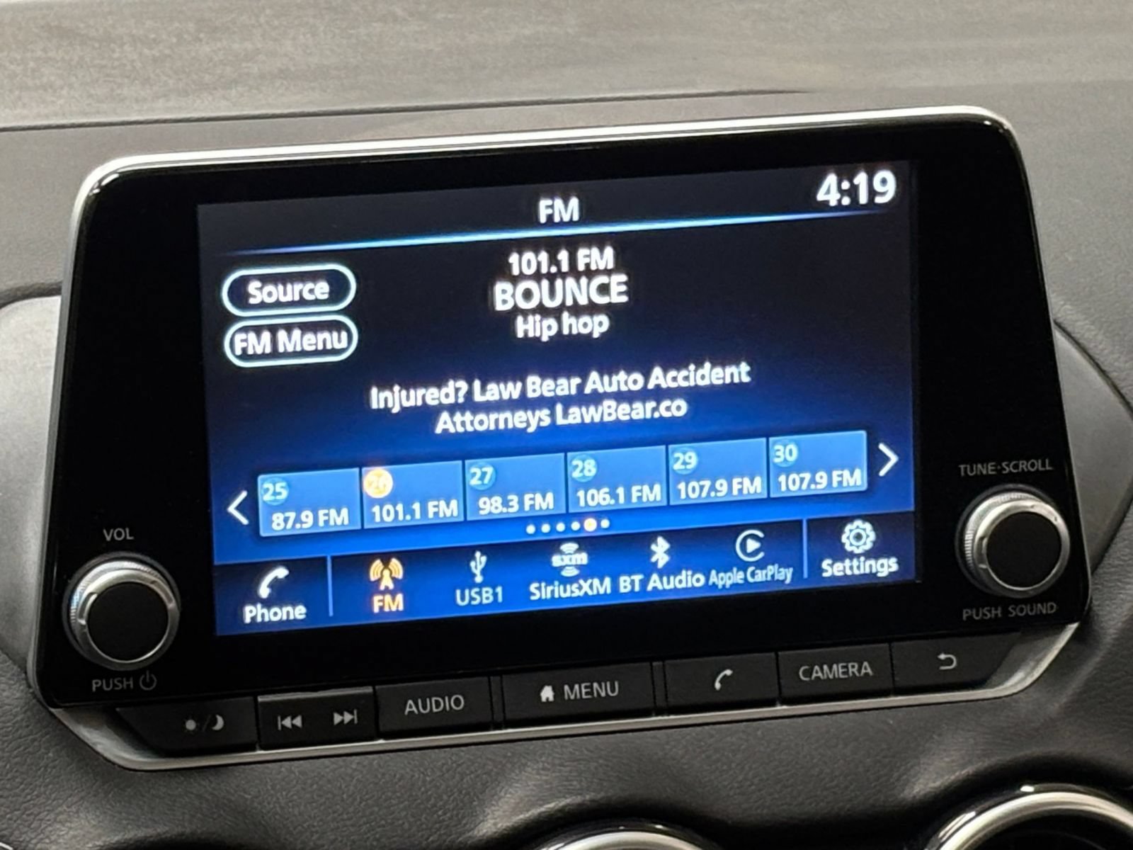 Used 2025 Nissan Sentra SV FWD image 16