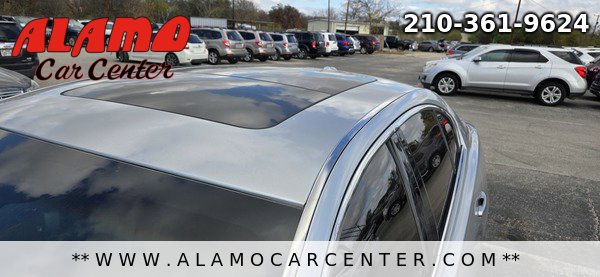 Used 2013 Lincoln MKS image 9