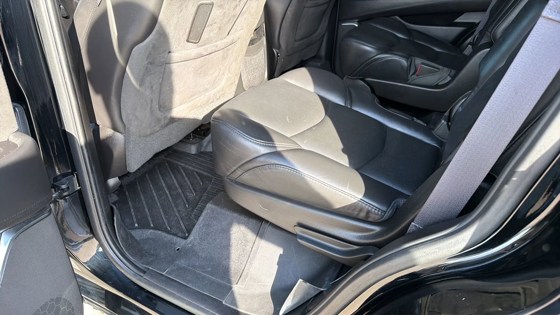 Used 2017 Cadillac Escalade Platinum AWD/4WD image 57