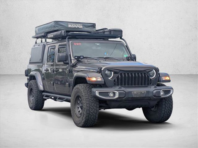 Used 2020 Jeep Gladiator Sport AWD/4WD video 3