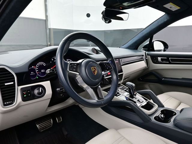 Certified 2021 Porsche Cayenne GTS AWD/4WD image 4