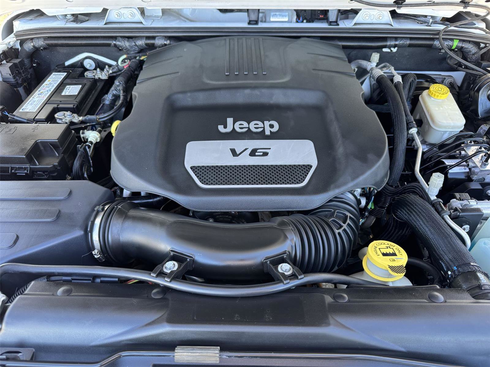 Used 2017 Jeep Wrangler Rubicon image 10