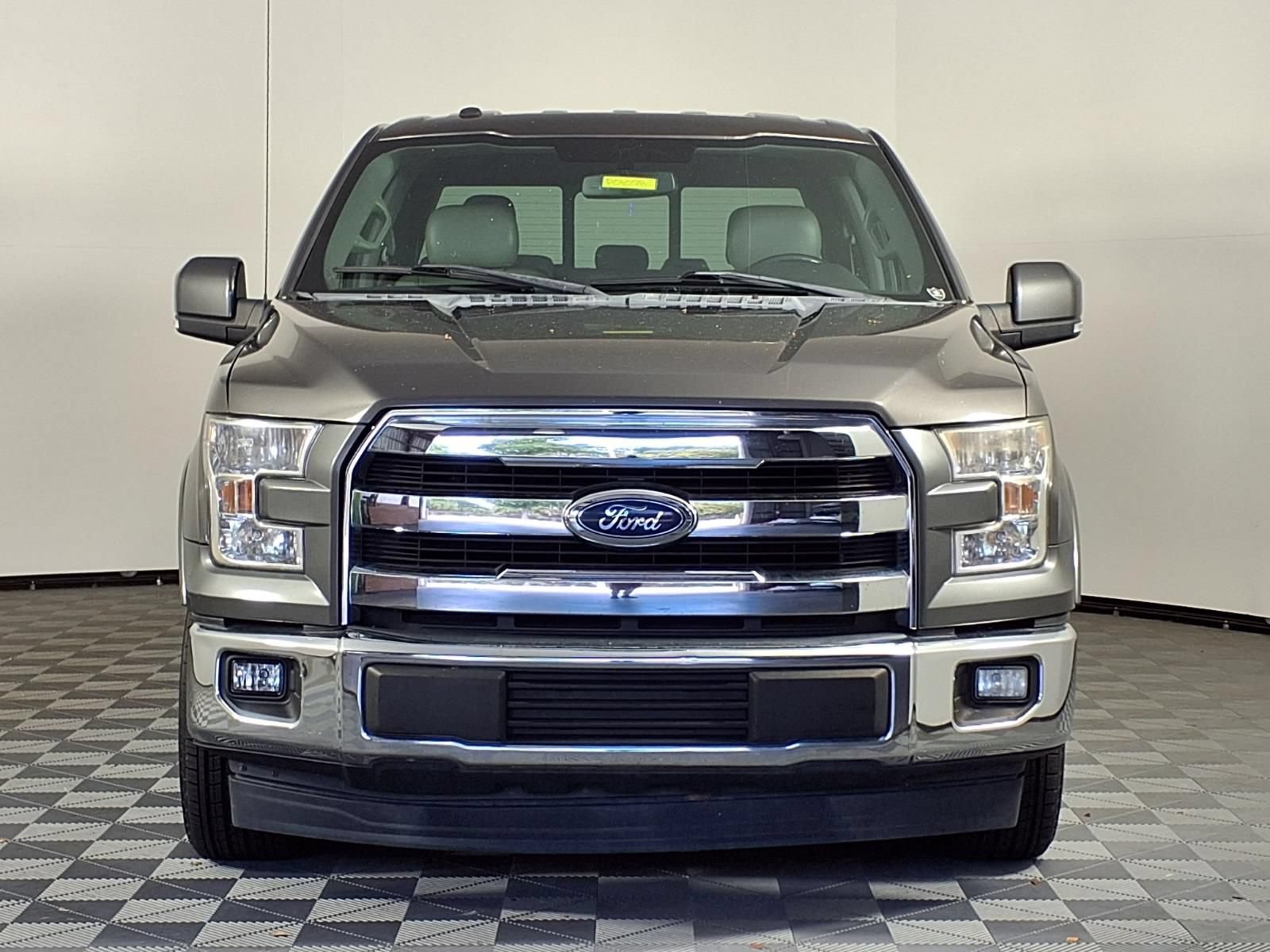 Used 2017 Ford F150 Lariat RWD image 2