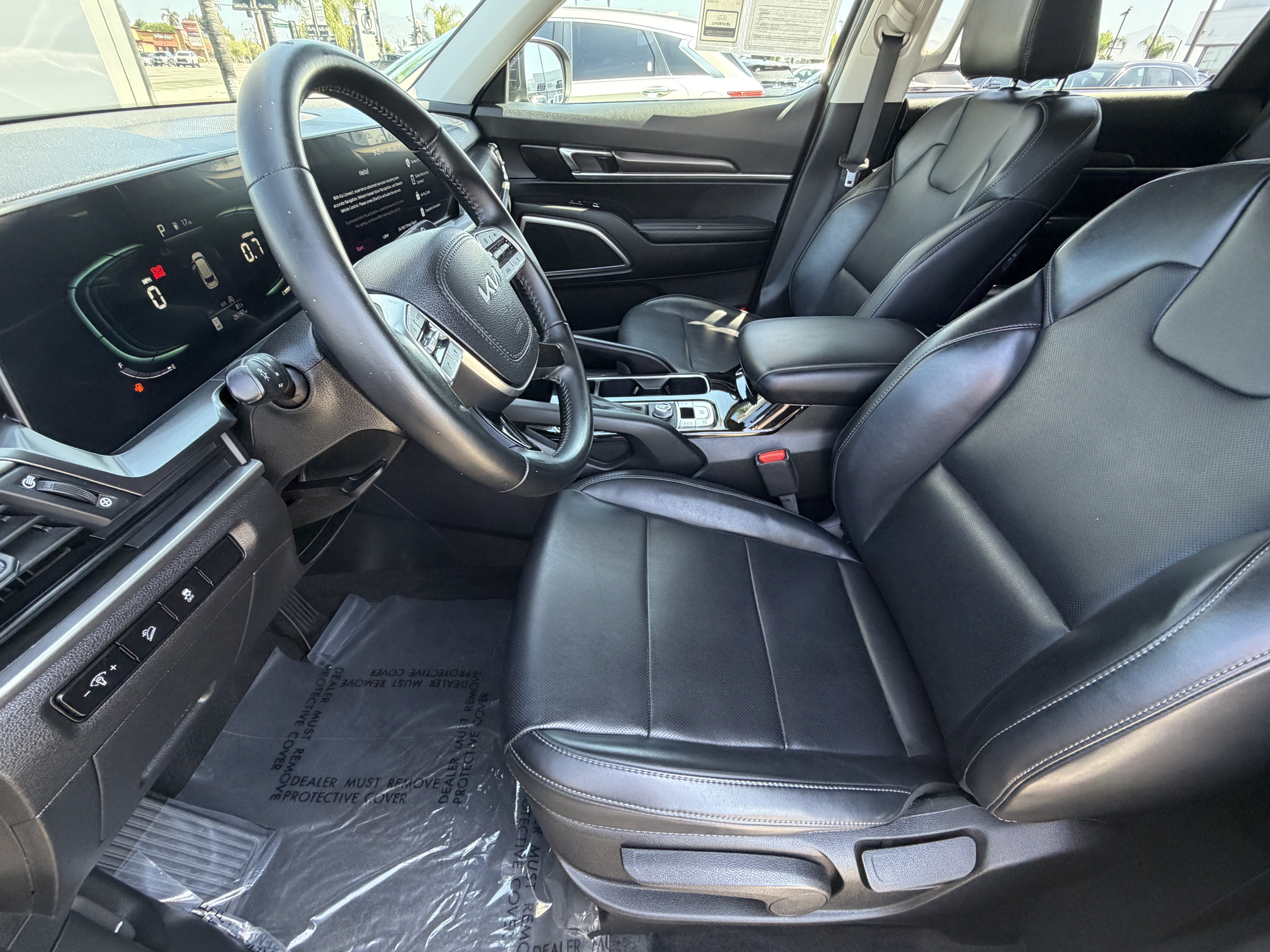 Certified 2024 Kia Telluride LX FWD image 15