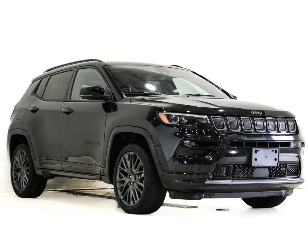 Used 2022 Jeep Compass High Altitude video 1