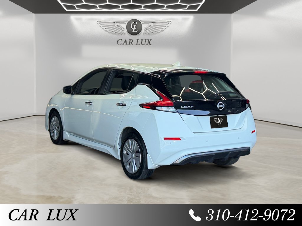 Used 2024 Nissan Leaf S FWD image 3