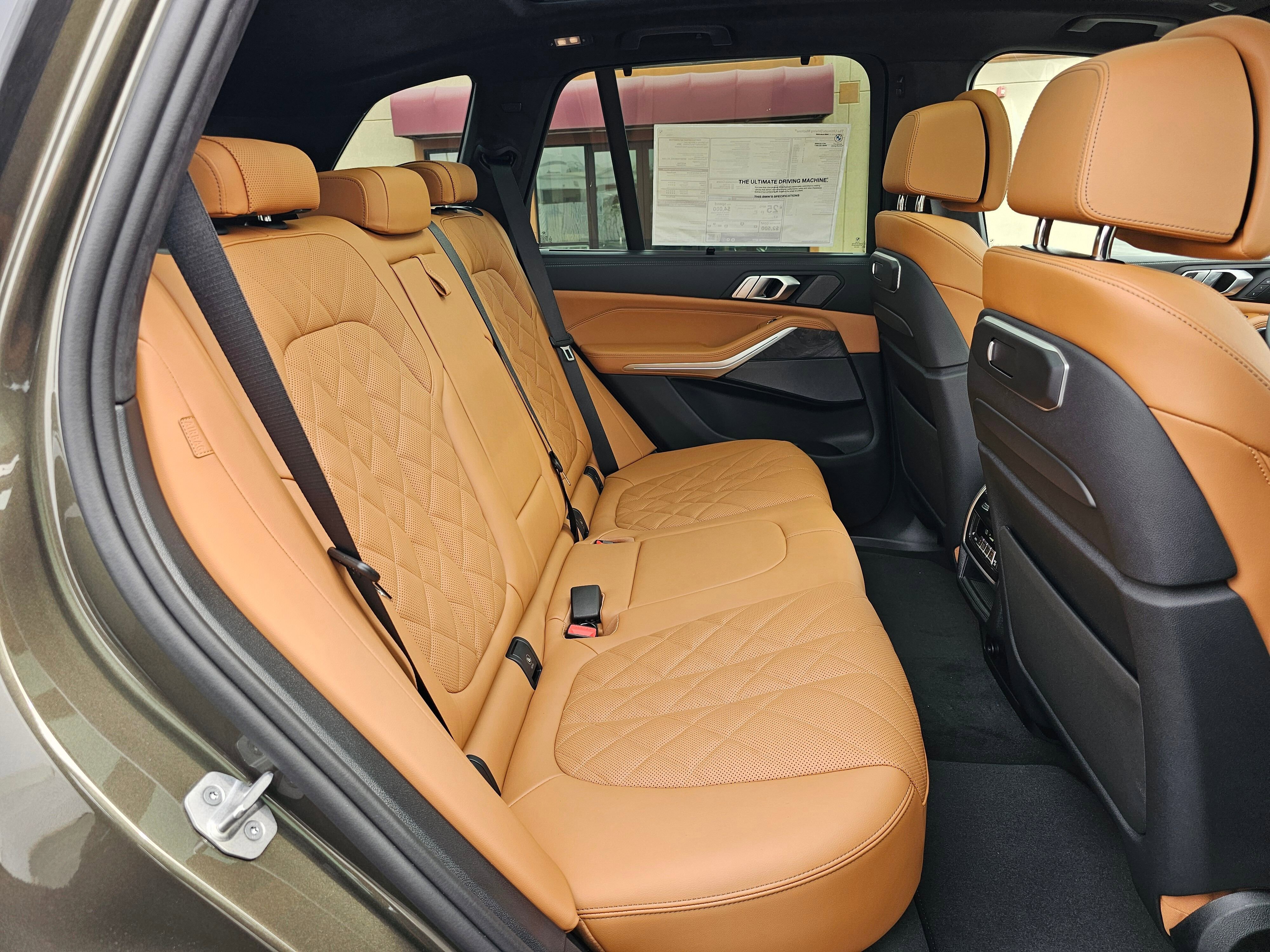 New 2026 BMW X5 xDrive40i w/ Executive Package image 14