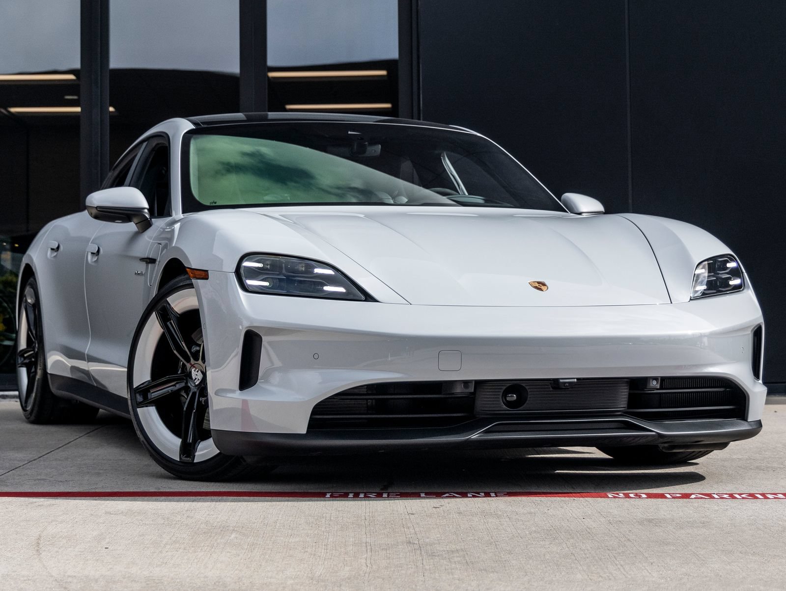 New 2026 Porsche Taycan AWD/4WD image 6
