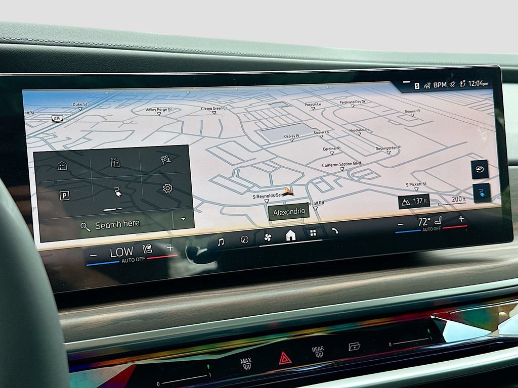 New 2026 BMW i7 xDrive60 w/ Premium Package AWD/4WD image 13