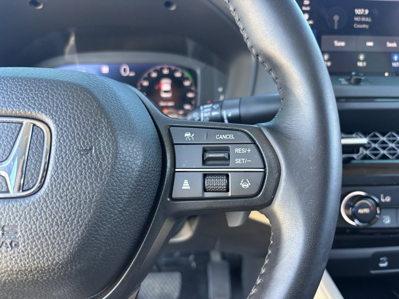 Used 2025 Honda Accord EX-L image 28