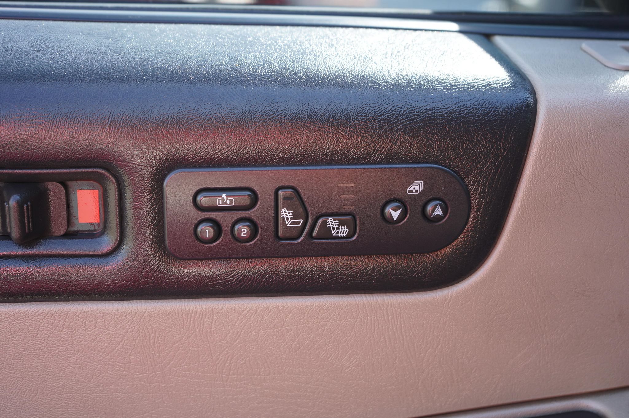 Used 2007 HUMMER H2 SUT AWD/4WD image 12