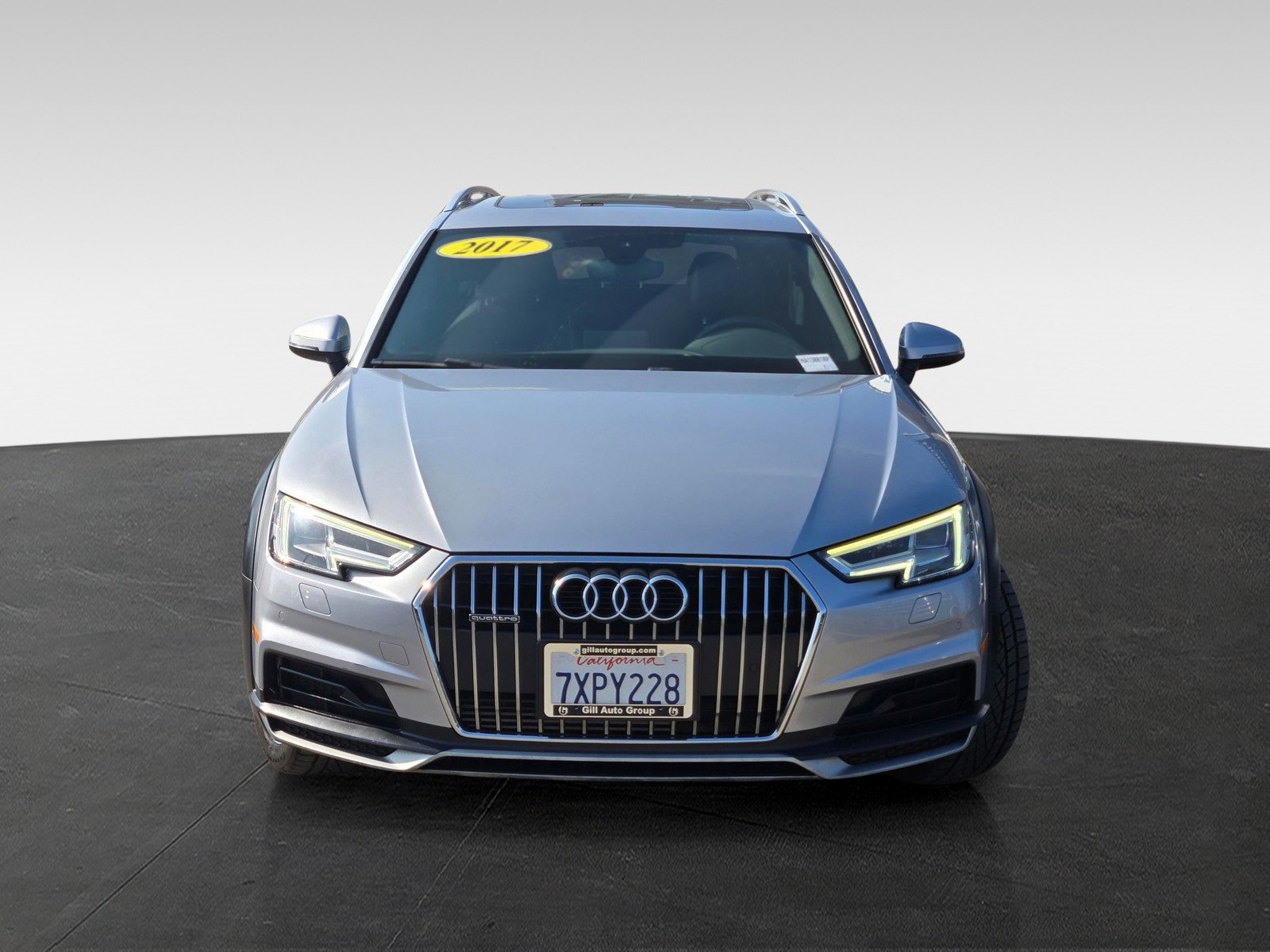 Used 2017 Audi A4 2.0T allroad Premium Plus image 2