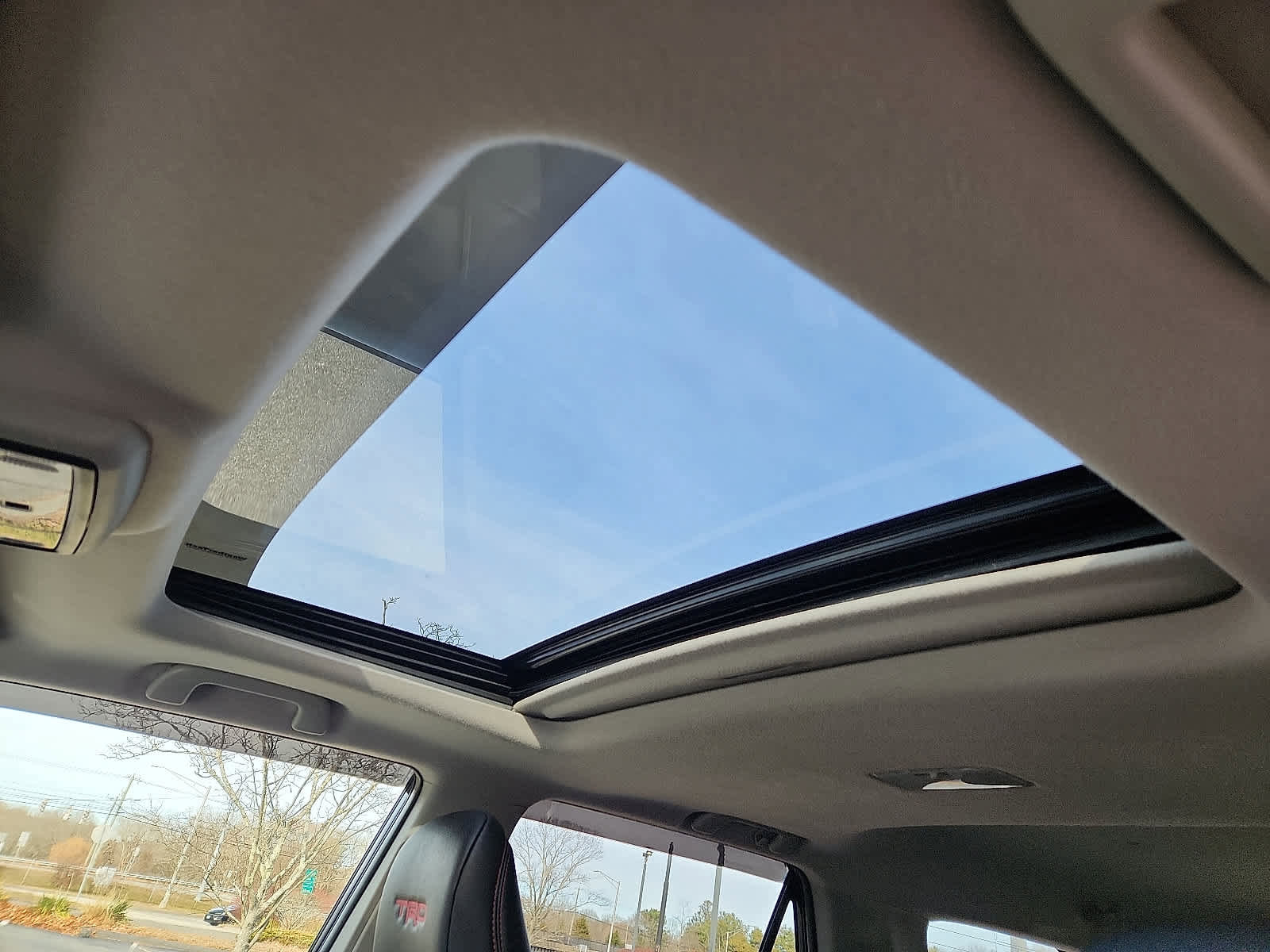 Certified 2022 Toyota 4Runner TRD Off-Road Premium image 16