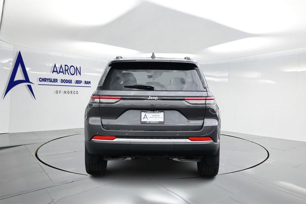 New 2026 Jeep Grand Cherokee Limited w/ MOPAR Finishing Package image 4