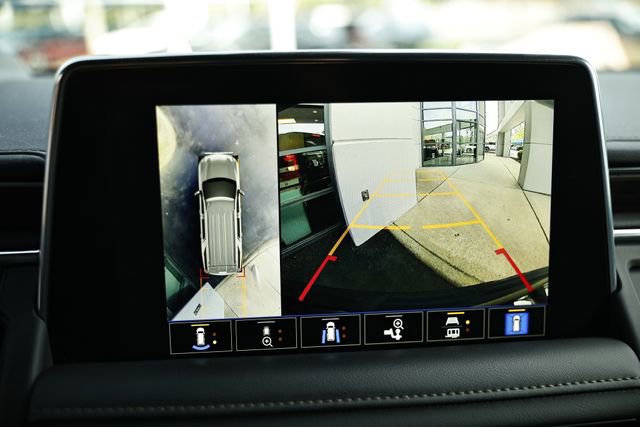 Used 2022 Chevrolet Tahoe High Country AWD/4WD image 40