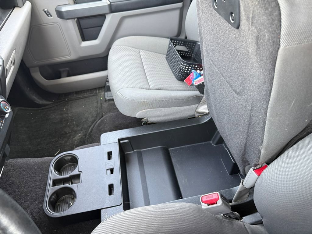 Used 2016 Ford F150 XLT w/ Equipment Group 302A Luxury AWD/4WD image 31